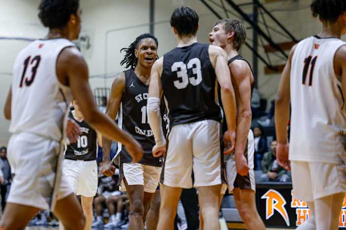 Webster Groves Missouri Mount Carmel Illinois boys basketball December 16 2023 Nate Latsch 25013